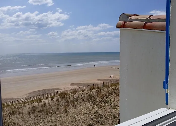 La Baie De St Jean Apartment *